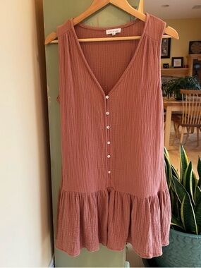 Little Lies 100% Cotton Gauze V-Neck Ruffle Mini Dress in Tawny Brown Medium